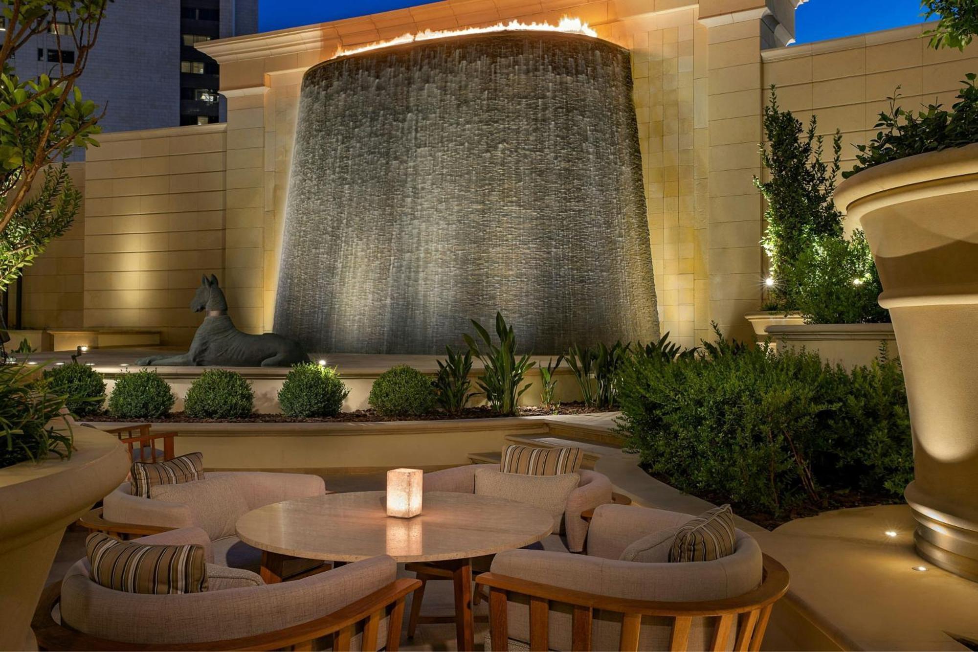 Готель The Ritz-Carlton, Амман Екстер'єр фото The Waterfall at the Wynn