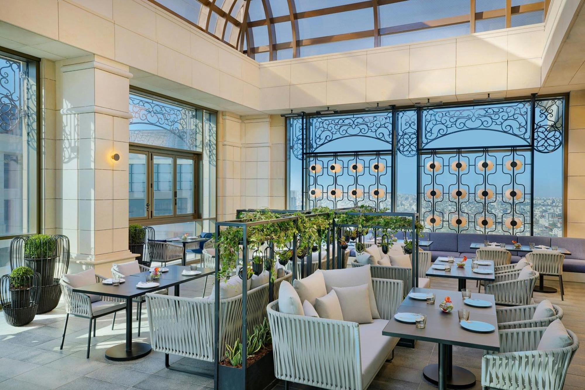 Готель The Ritz-Carlton, Амман Екстер'єр фото The Terrace