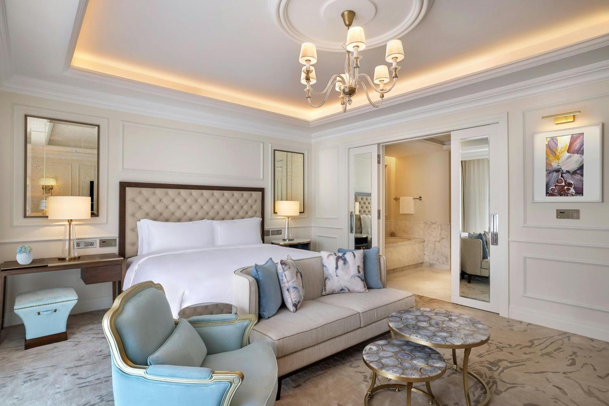 Готель The Ritz-Carlton, Амман Екстер'єр фото A bedroom at the hotel